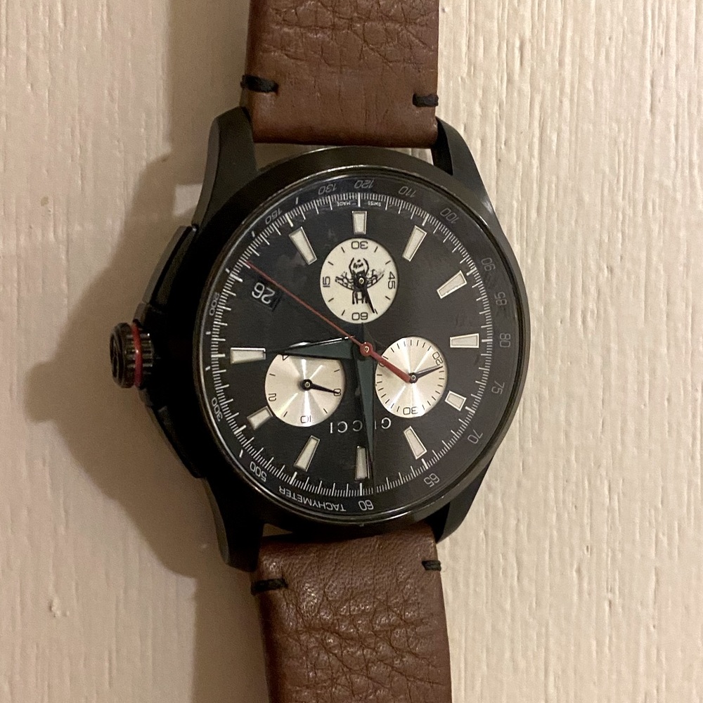 G-Timeless Black Dial Leather Strap Men's Watch